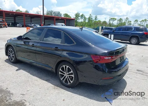 2025 Volkswagen Jetta 1.5T Sport z USA, uszkodzony, nr VIN 3VWBX7BUXSM014532